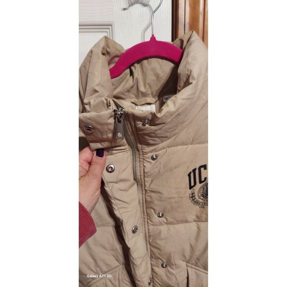 UCLA Bruins NCAA Puffer Vest H&M Size M Football Mens Beige Full Zipper College - Picture 5 of 9
